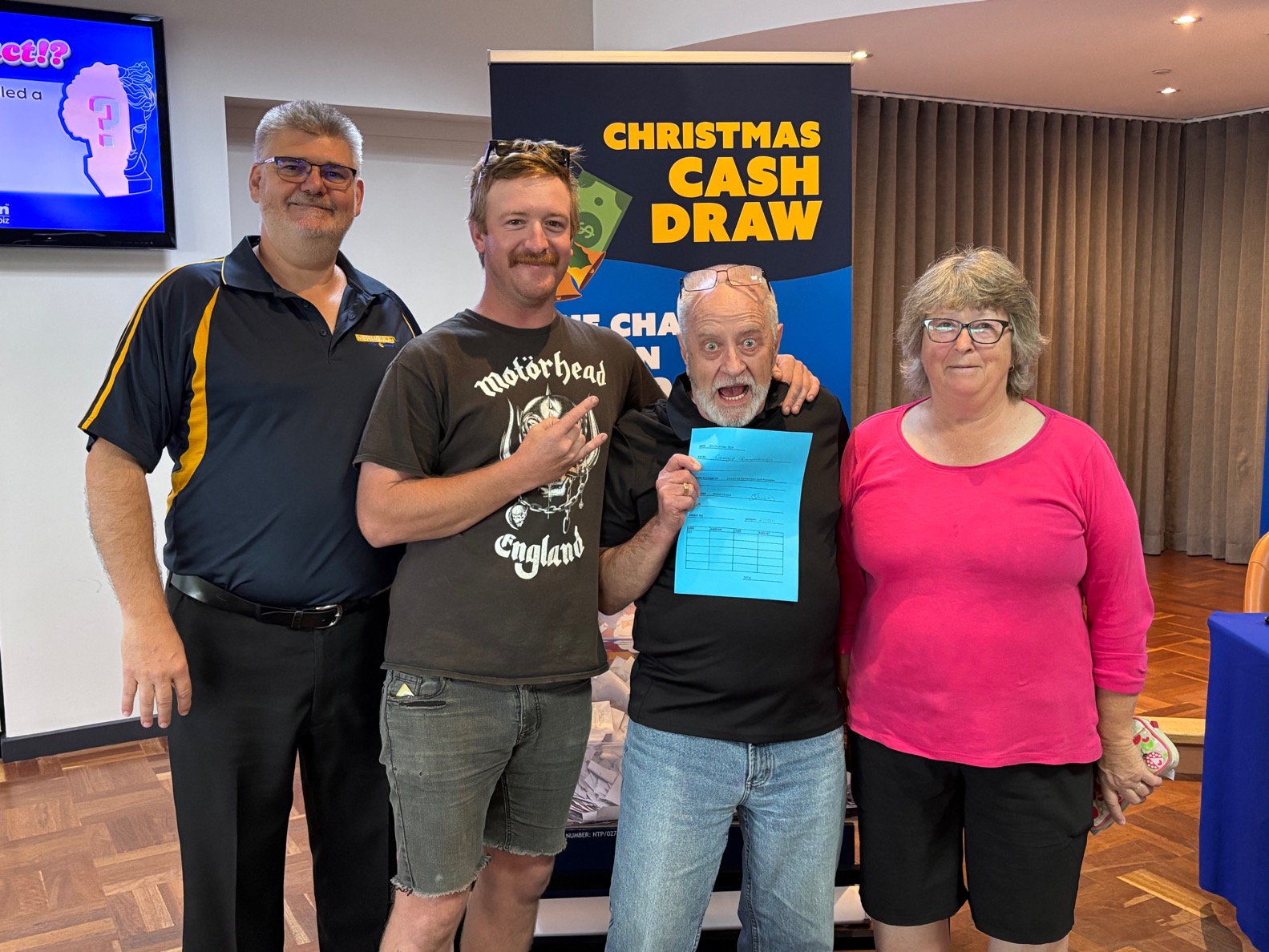 Cash for Christmas winning members